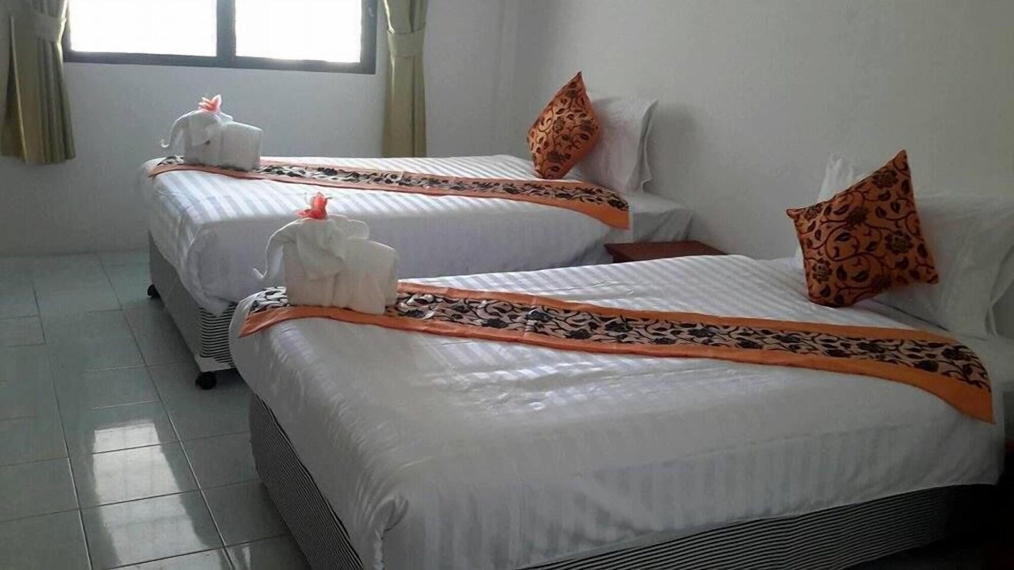 Mali Garden Resort Patong Bagian luar foto