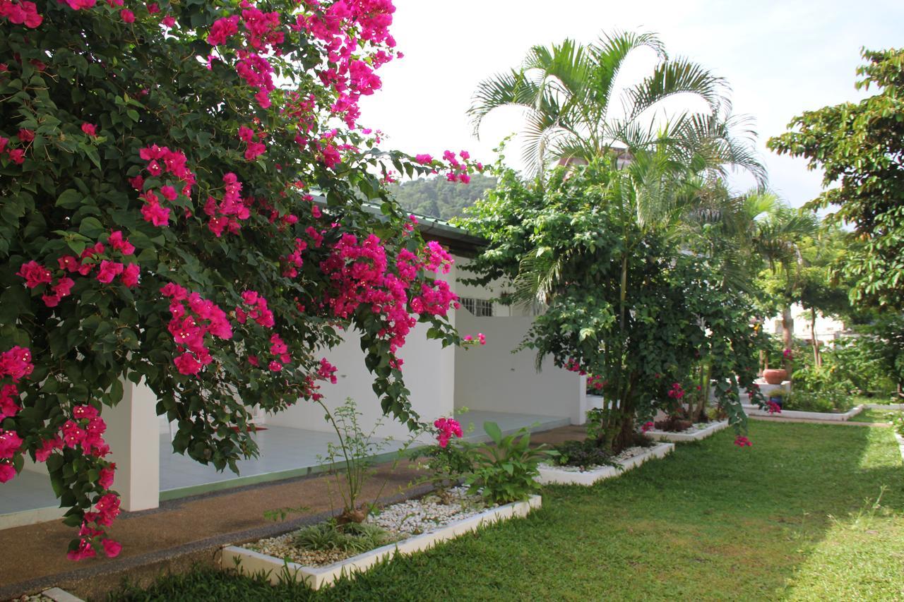 Mali Garden Resort Patong Bagian luar foto