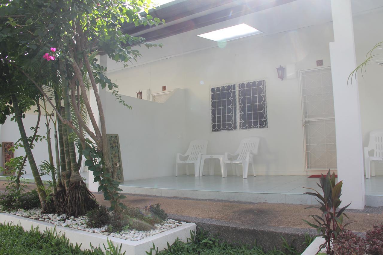 Mali Garden Resort Patong Bagian luar foto