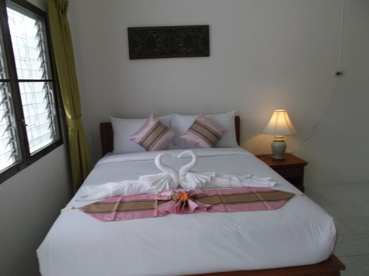 Mali Garden Resort Patong Bagian luar foto