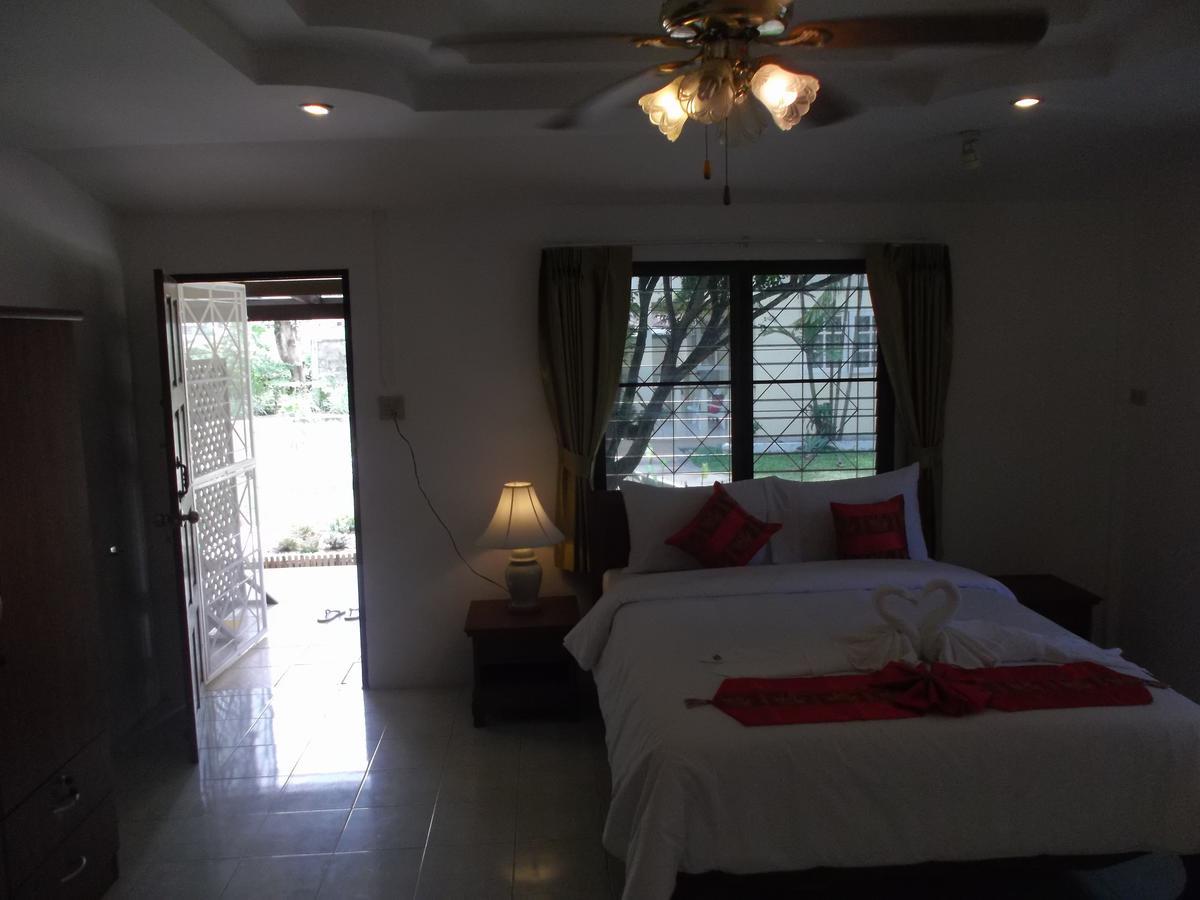 Mali Garden Resort Patong Bagian luar foto
