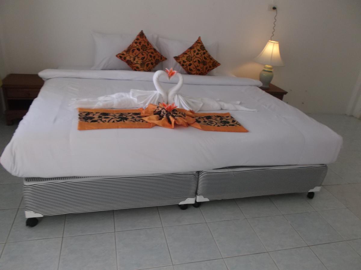 Mali Garden Resort Patong Bagian luar foto