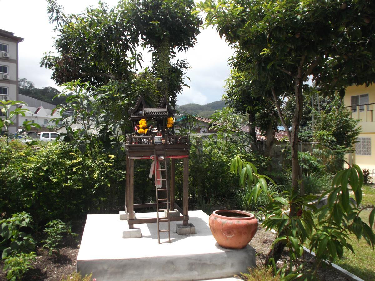 Mali Garden Resort Patong Bagian luar foto