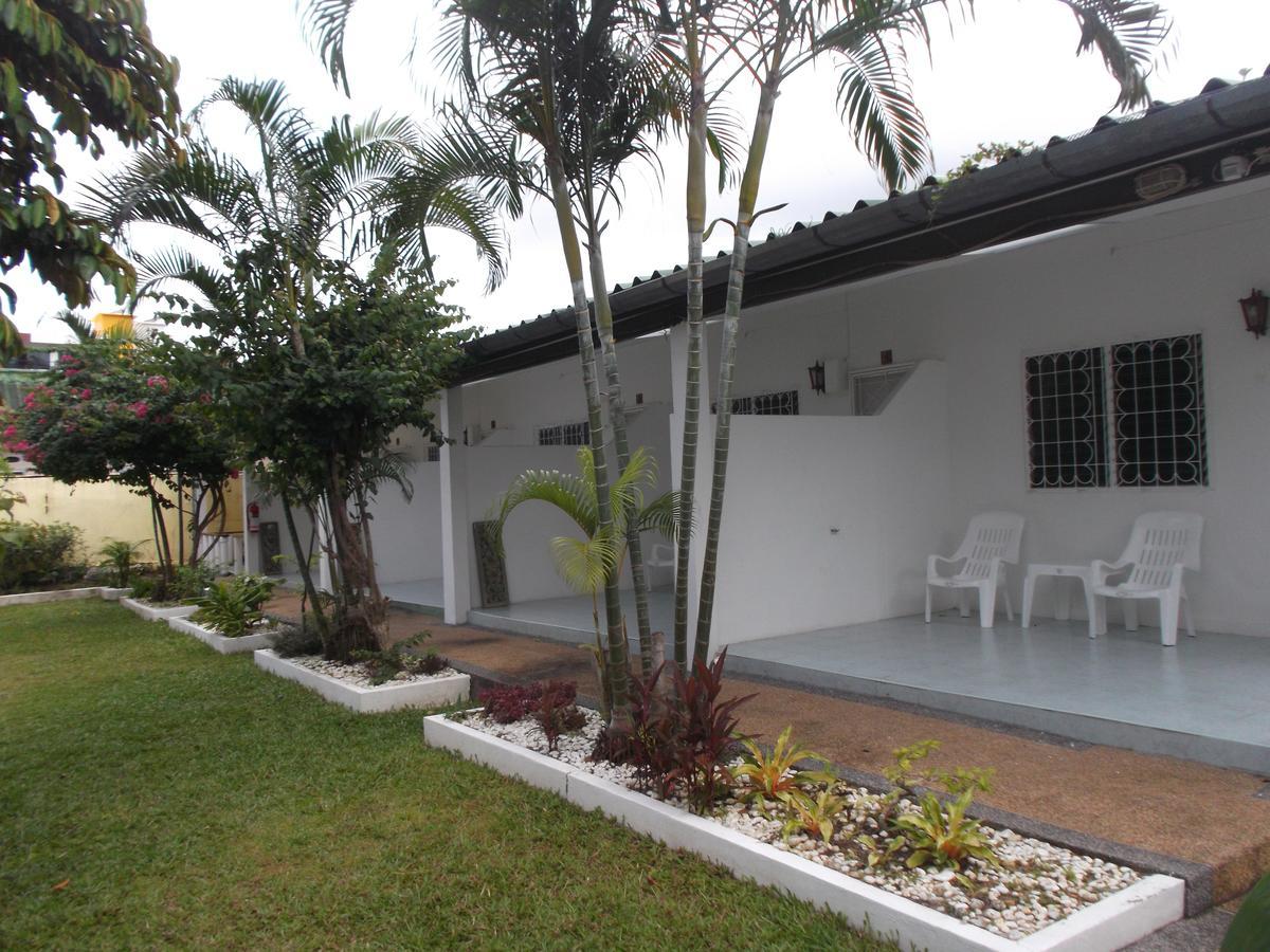 Mali Garden Resort Patong Bagian luar foto