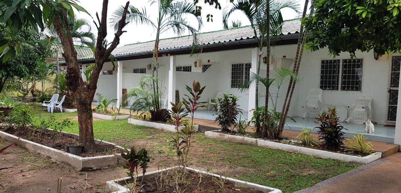 Mali Garden Resort Patong Bagian luar foto