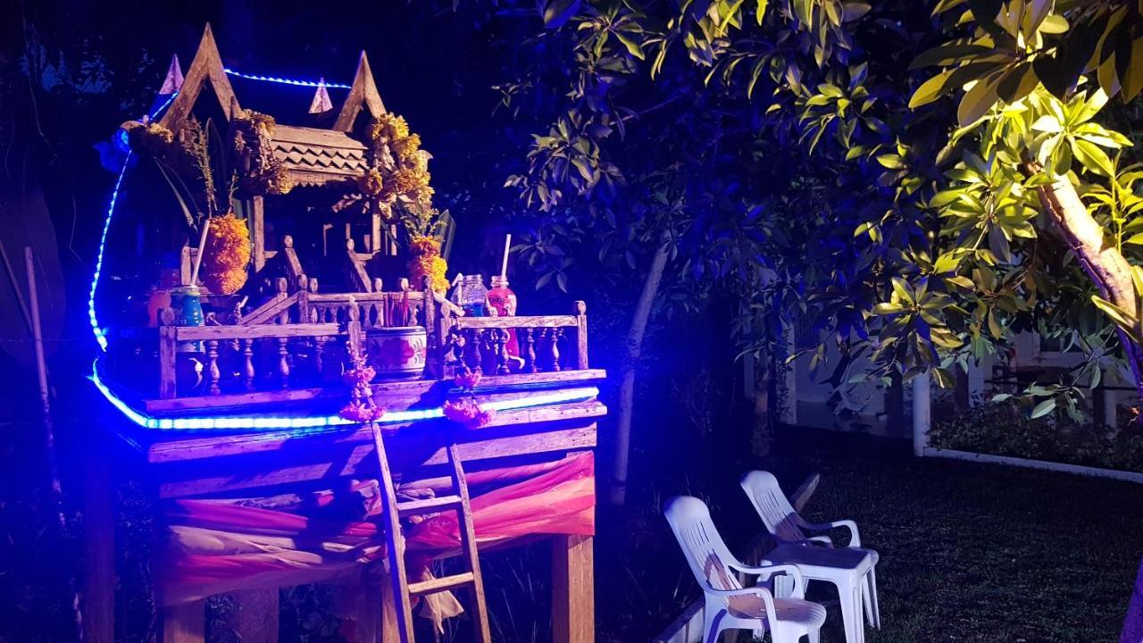 Mali Garden Resort Patong Bagian luar foto