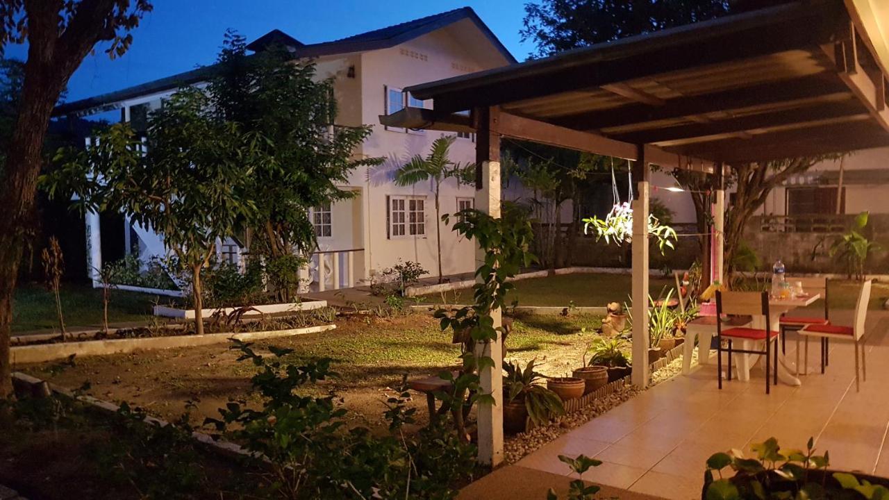 Mali Garden Resort Patong Bagian luar foto